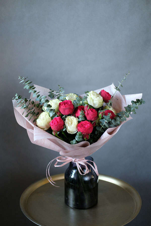 Букет бархатных роз-1