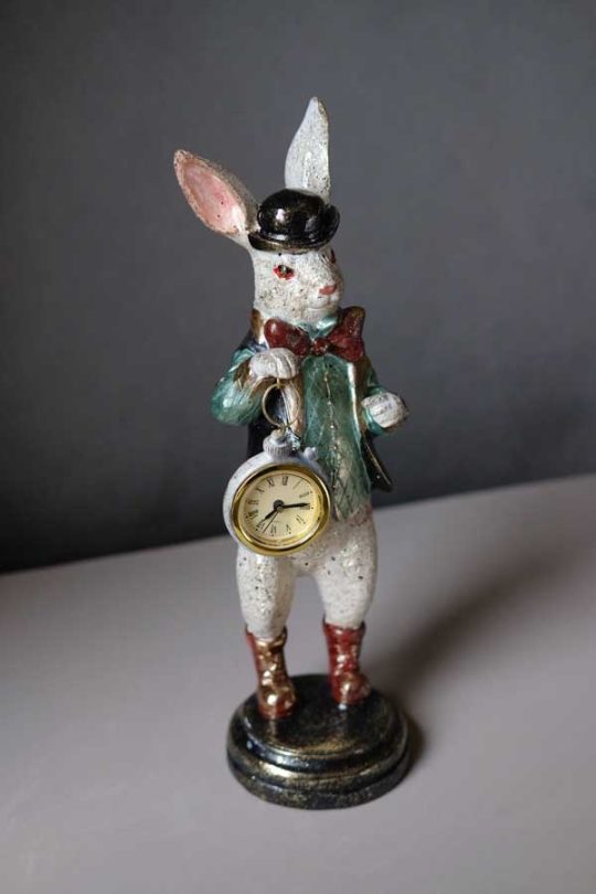 Фигурка с часами Английская коллекция Кролик #1 (1)