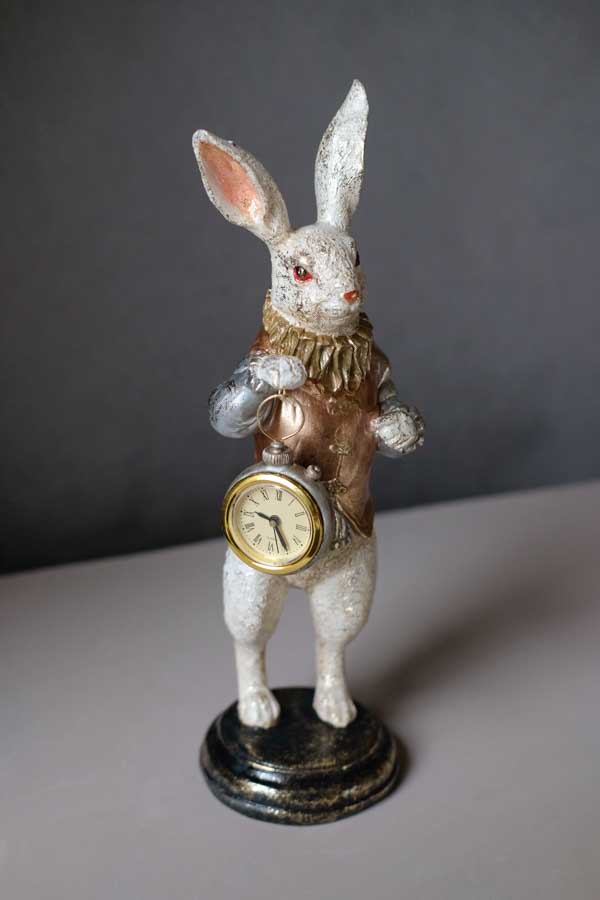 Фигурка с часами Английская коллекция Кролик #3 (3)